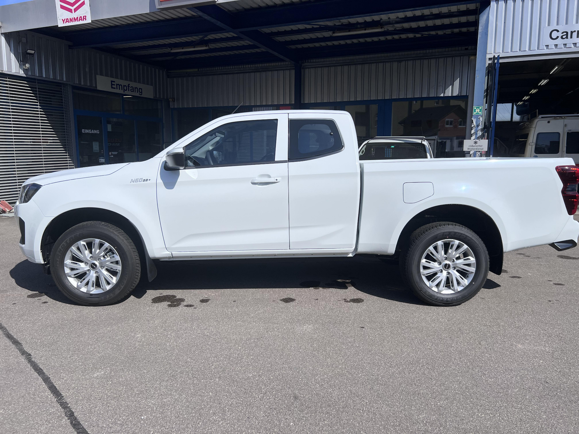 ISUZU D-Max N60 BB+ AT Model 2025 20km Neufahrzeug
